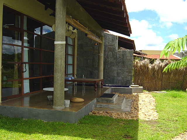 Elephant Corridor five star boutique hotel Sigiriya Sri Lanka Cultural triangle image IHB100075 copyright InternetHolidaysBiz patio