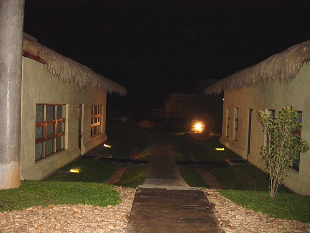 Elephant Corridor five star boutique hotel Sigiriya Sri Lanka Cultural triangle image IHB100060 copyright InternetHolidaysBiz