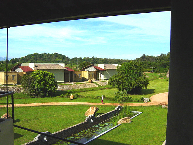 Elephant Corridor five star boutique hotel Sigiriya Sri Lanka Cultural triangle image IHB100049 copyright InternetHolidaysBiz