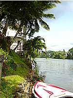 InternetHolidaysBiz Sri Lanka picture gallery Kandy hotel accommodation Mahaweli Reach river hotel resort facilities copyright image IHB 100474